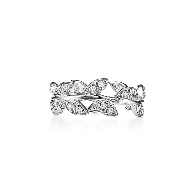 Olive Leaf Ring in White Gold with Diamonds, Narrow