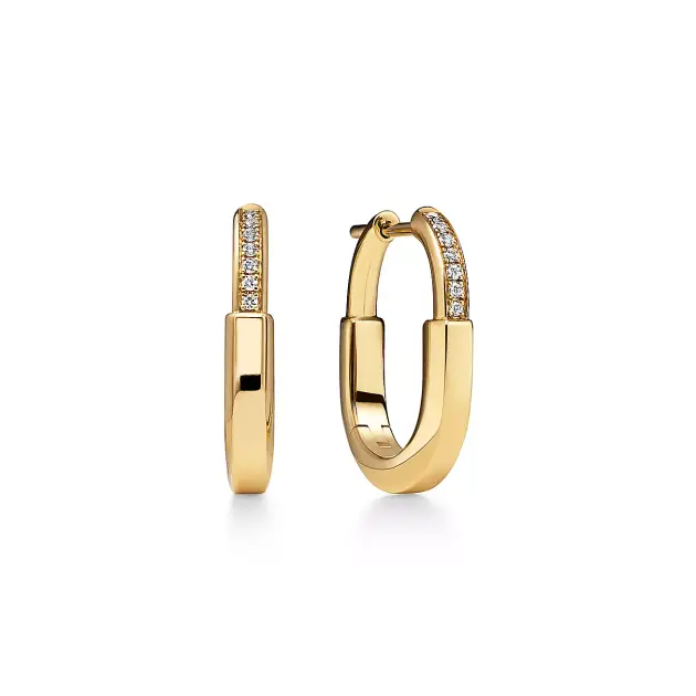 Small Earrings in Yellow Gold with Diamonds